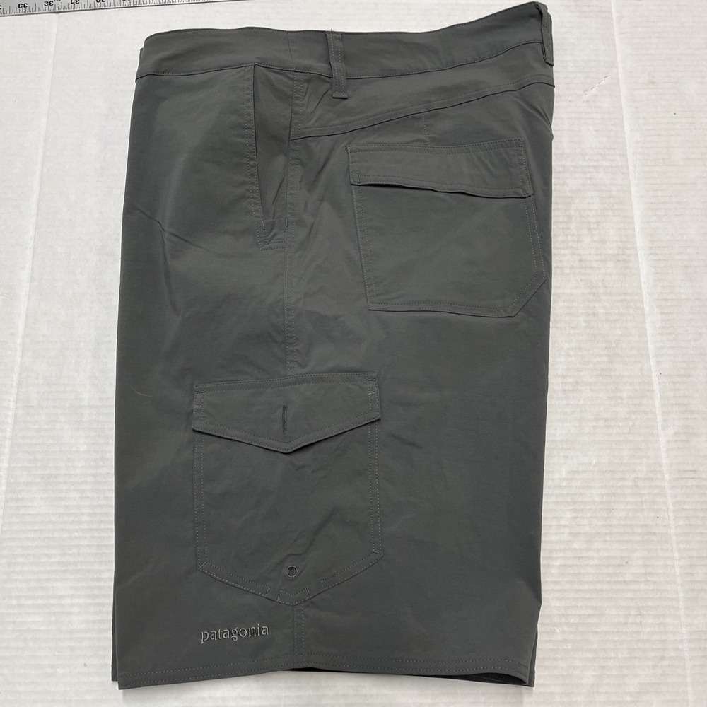 Patagonia Board Shorts Mens‎ 40 Gray Worn Wear Drawstring Swim Trunks Pockets - Picture 15 of 15